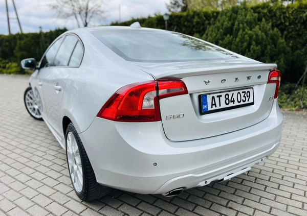 Volvo S60 cena 38900 przebieg: 209000, rok produkcji 2011 z Karlino małe 781